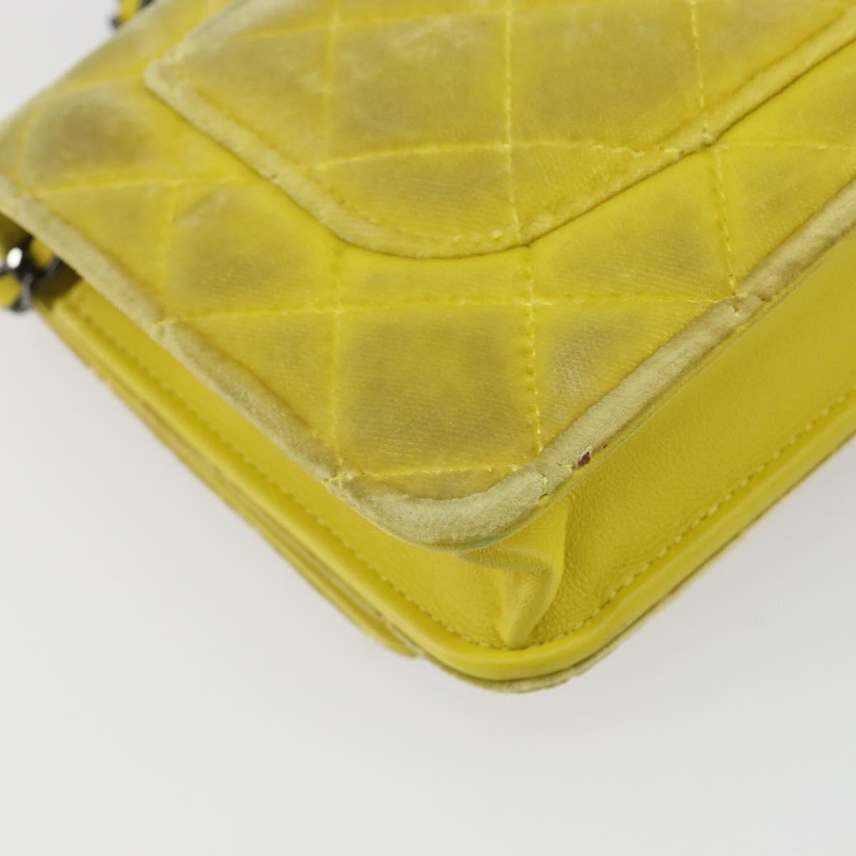 CHANEL Matelasse Chain Shoulder Bag Velor Yellow Silver CC Auth 190362A
