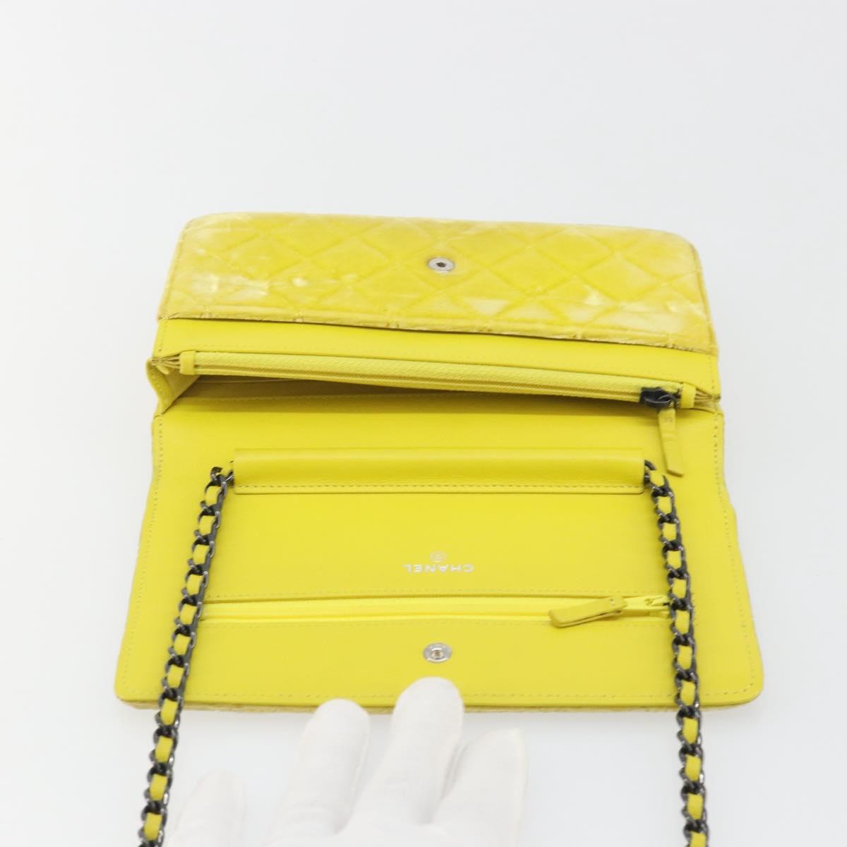 CHANEL Matelasse Chain Shoulder Bag Velor Yellow Silver CC Auth 190362A