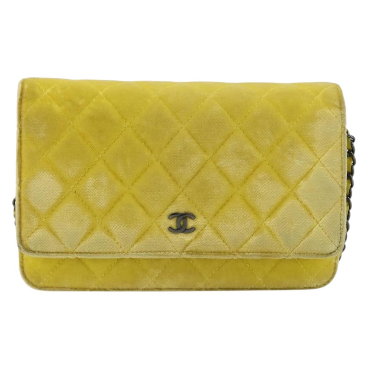 CHANEL Matelasse Chain Shoulder Bag Velor Yellow Silver CC Auth 190362A