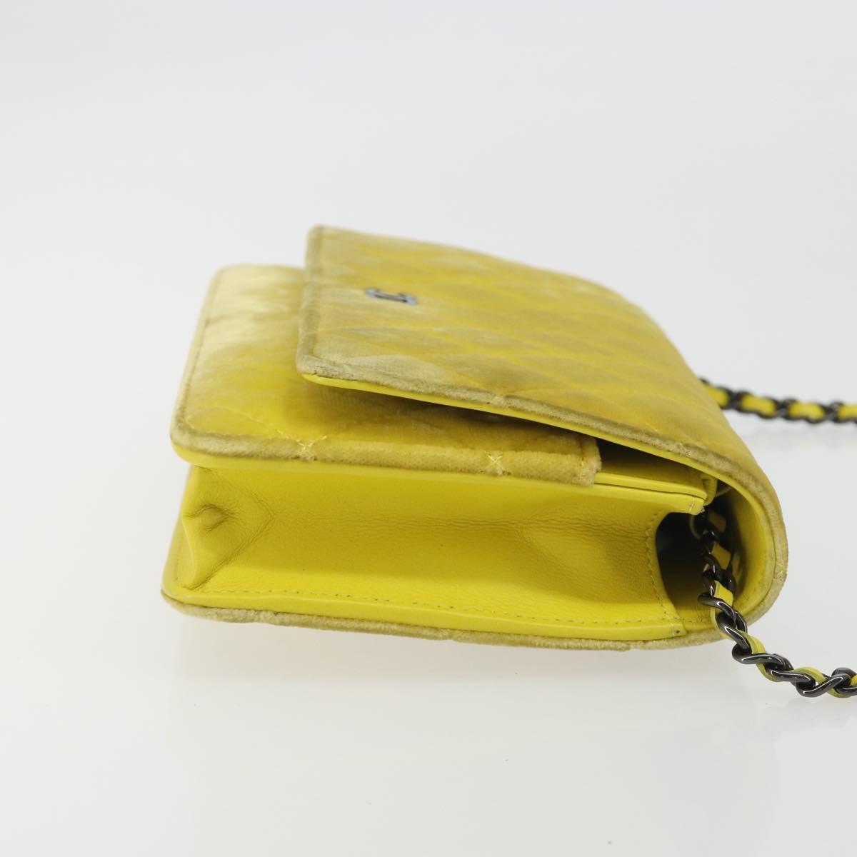 CHANEL Matelasse Chain Shoulder Bag Velor Yellow Silver CC Auth 190362A