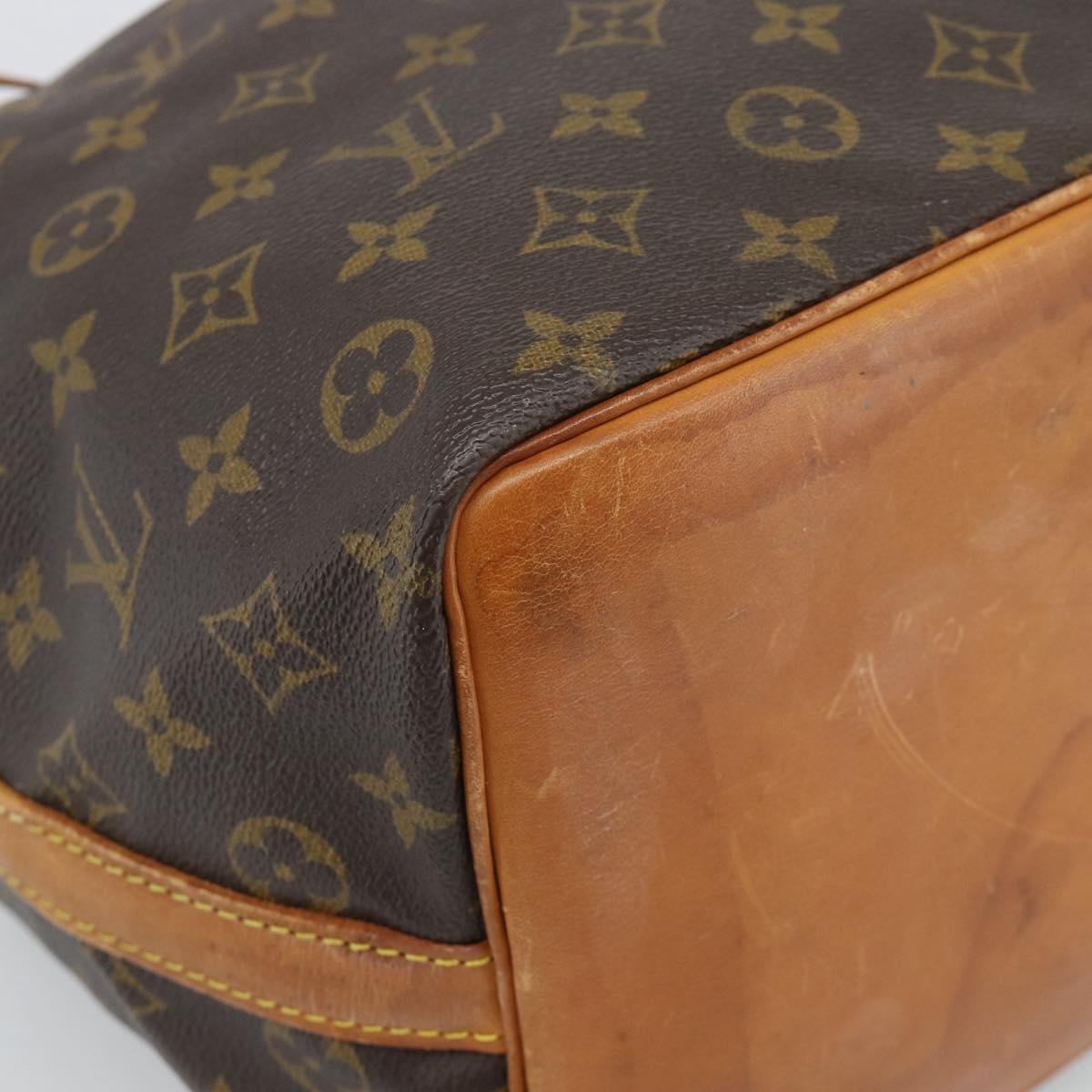 LOUIS VUITTON Monogram Petit Noe Shoulder Bag M42226 LV Auth 190397