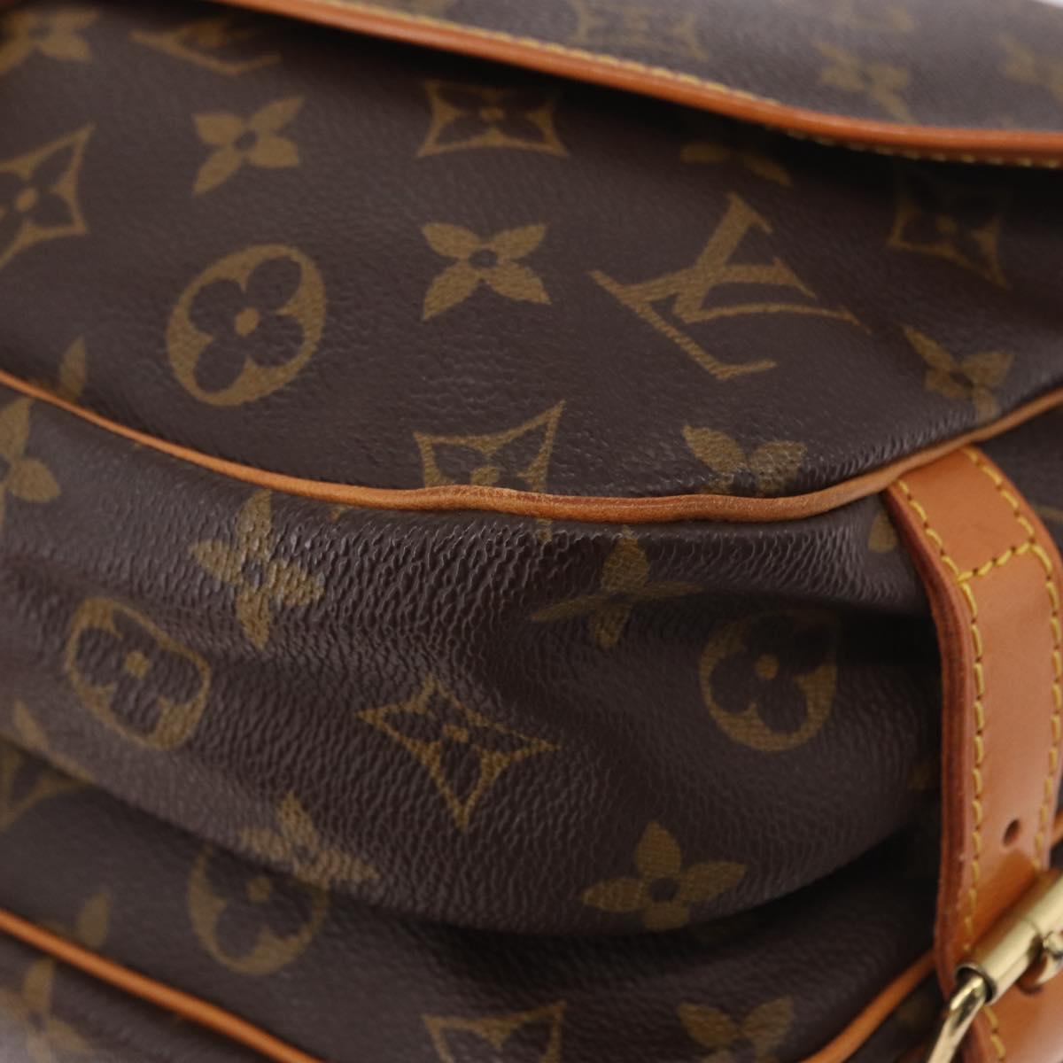 LOUIS VUITTON Monogram Saumur 30 Shoulder Bag M42256 LV Auth 190437A