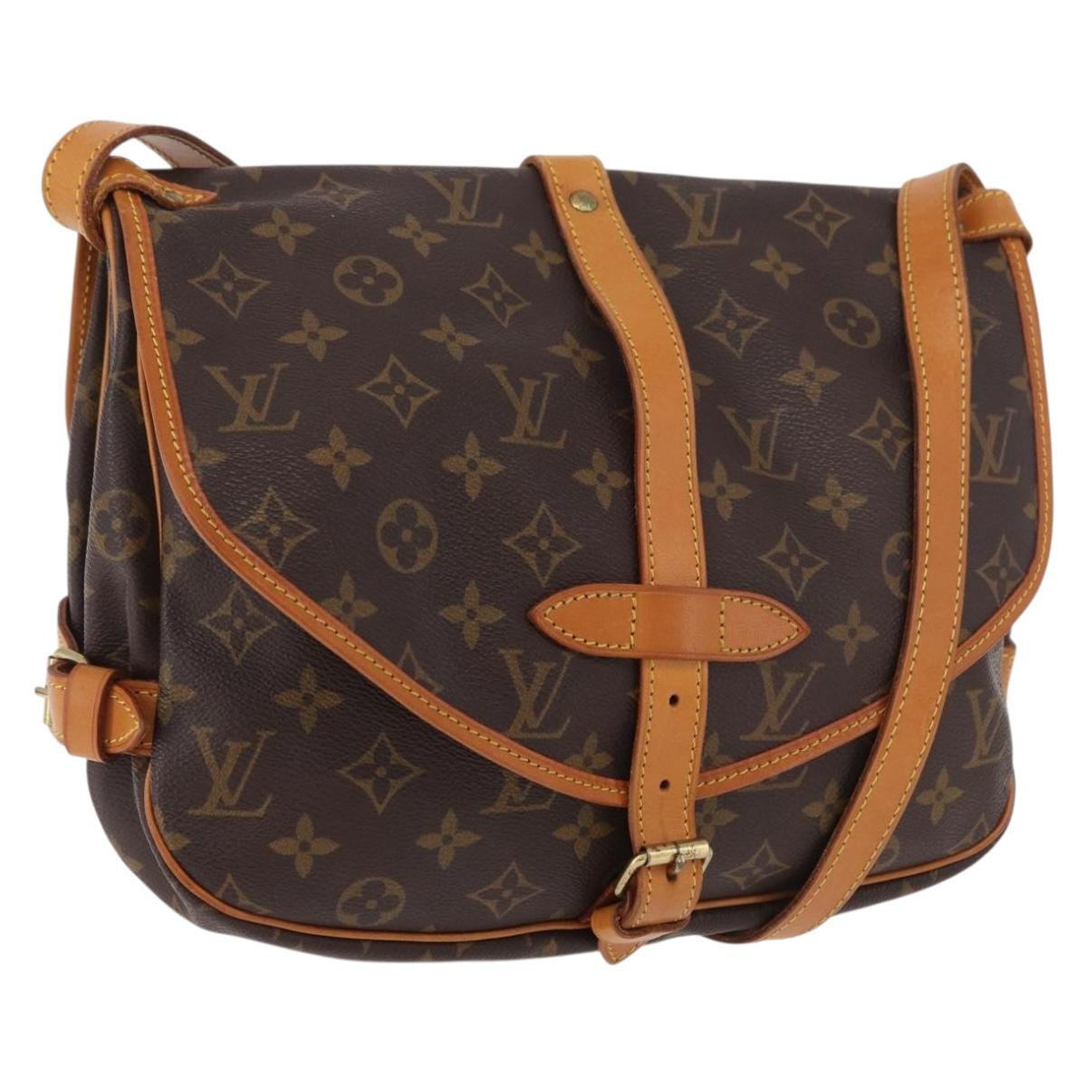 LOUIS VUITTON Monogram Saumur 30 Shoulder Bag M42256 LV Auth 190437A