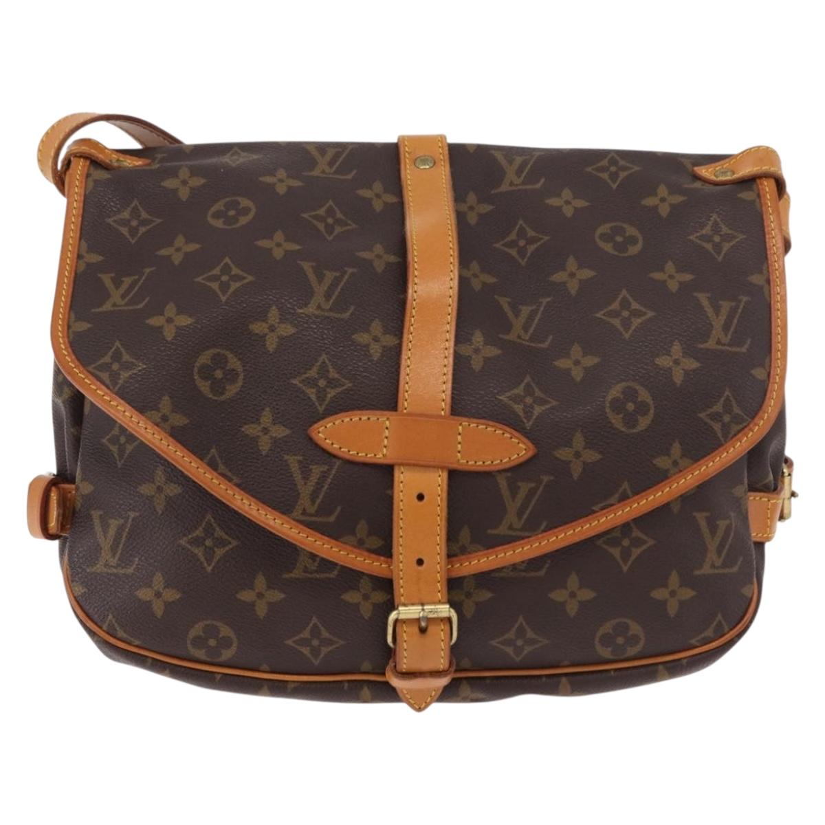 LOUIS VUITTON Monogram Saumur 30 Shoulder Bag M42256 LV Auth 190437A