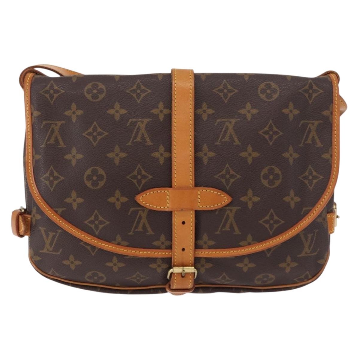 LOUIS VUITTON Monogram Saumur 30 Shoulder Bag M42256 LV Auth 190437A