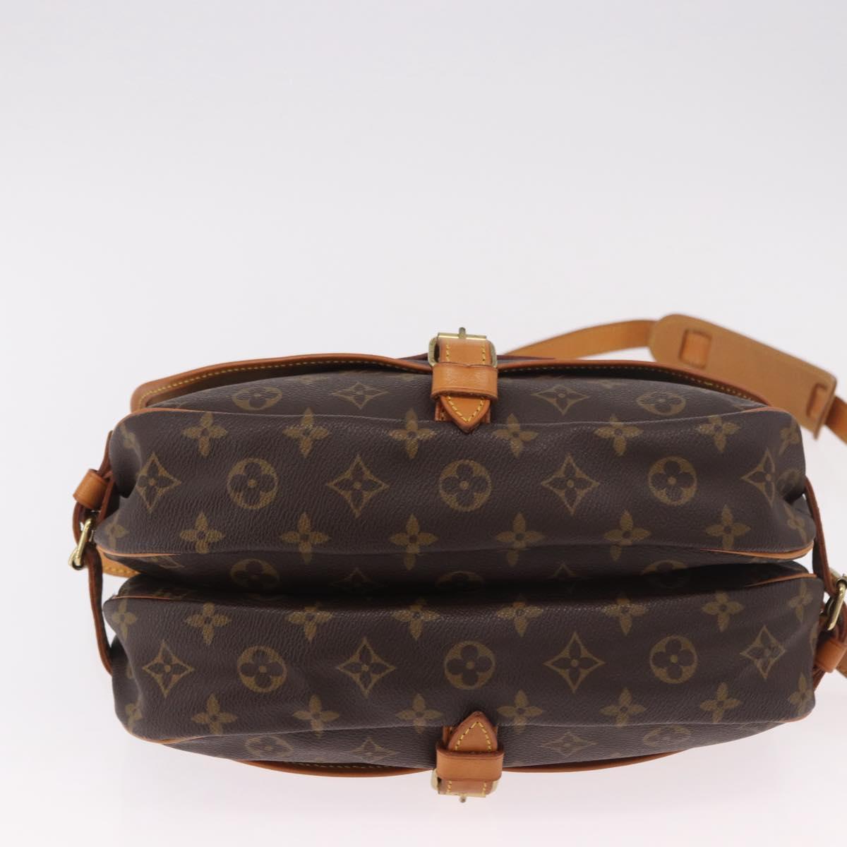 LOUIS VUITTON Monogram Saumur 30 Shoulder Bag M42256 LV Auth 190437A