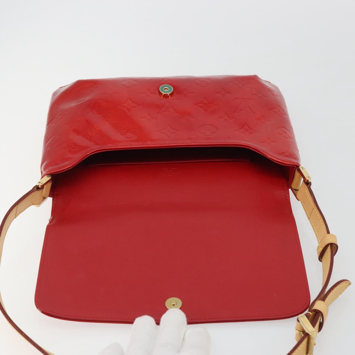 LOUIS VUITTON Monogram Vernis Thompson Street Bag Red Rouge M91094 Auth 190608