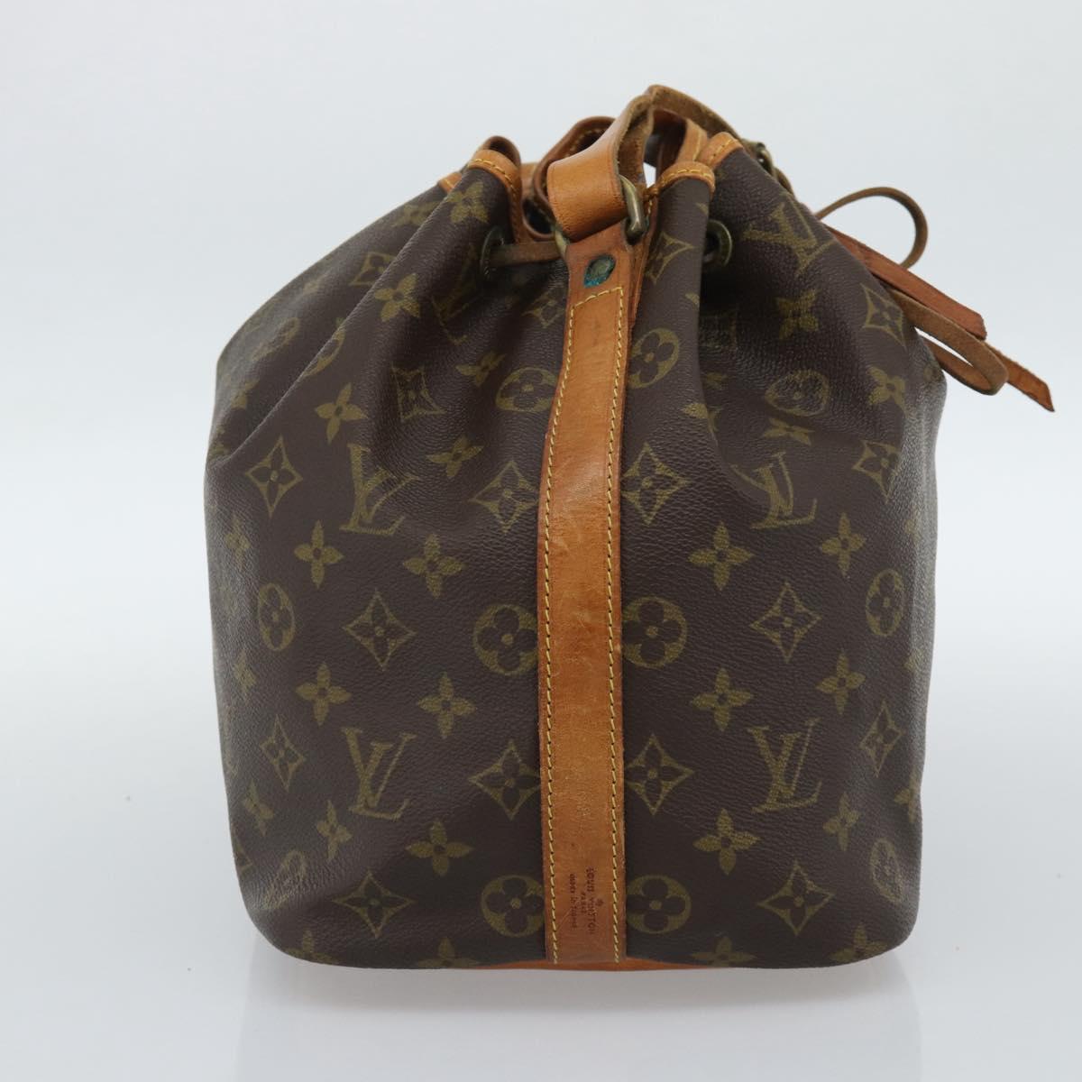 LOUIS VUITTON Monogram Petit Noe Shoulder Bag M42226 LV Auth 190645A