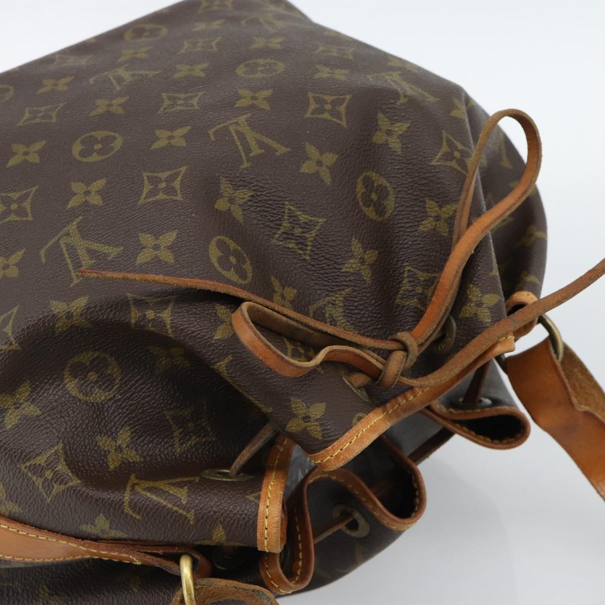LOUIS VUITTON Monogram Petit Noe Shoulder Bag M42226 LV Auth 190645A