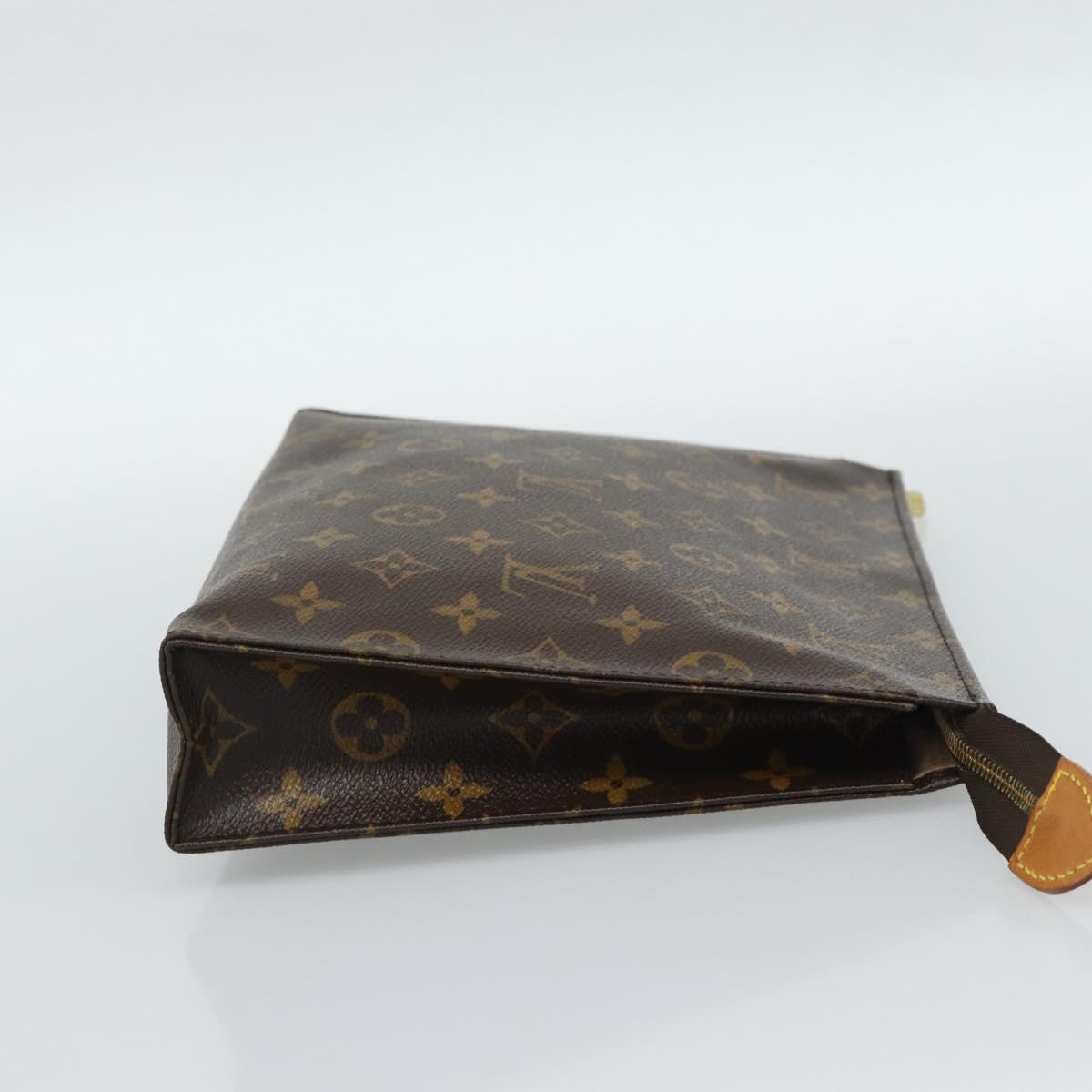 LOUIS VUITTON Monogram Poche Toilette 26 Pouch M47542 LV Auth 190759