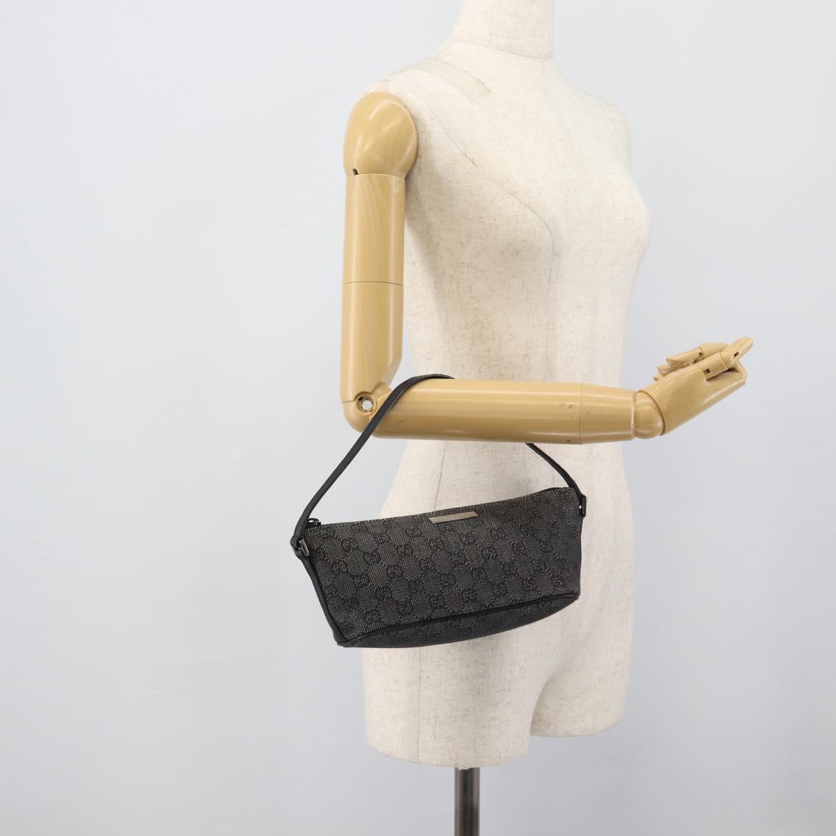 GUCCI GG Canvas Accessory Pouch Black Silver Auth 190780A