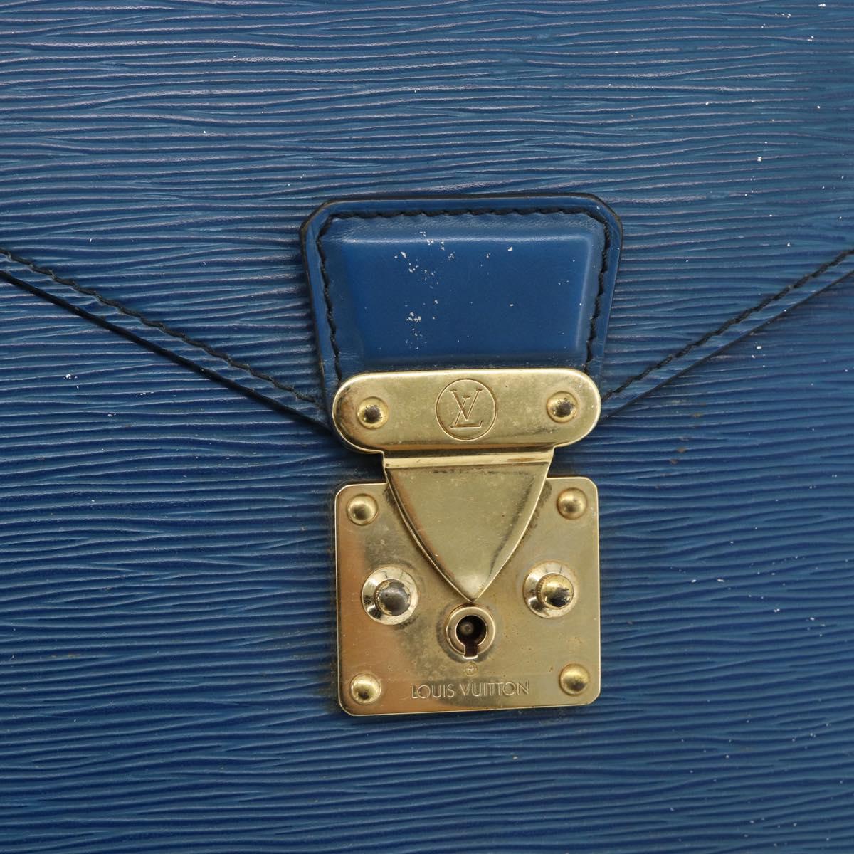 LOUIS VUITTON Epi Porte Documents Bandouliere Bag Toledo Blue LV Auth 190800