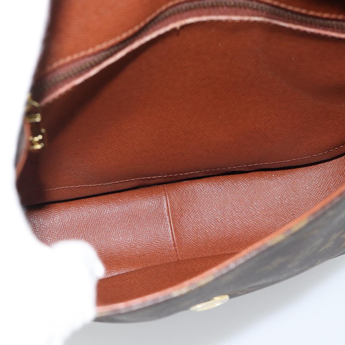 LOUIS VUITTON Monogram Saint Cloud GM Shoulder Bag M51242 LV Auth 190834
