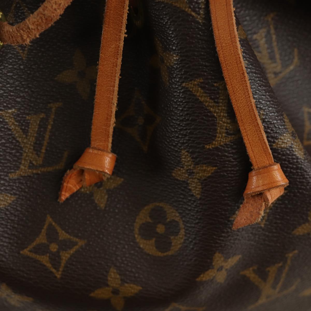 LOUIS VUITTON Monogram Petit Noe Shoulder Bag M42226 LV Auth 190845SAV