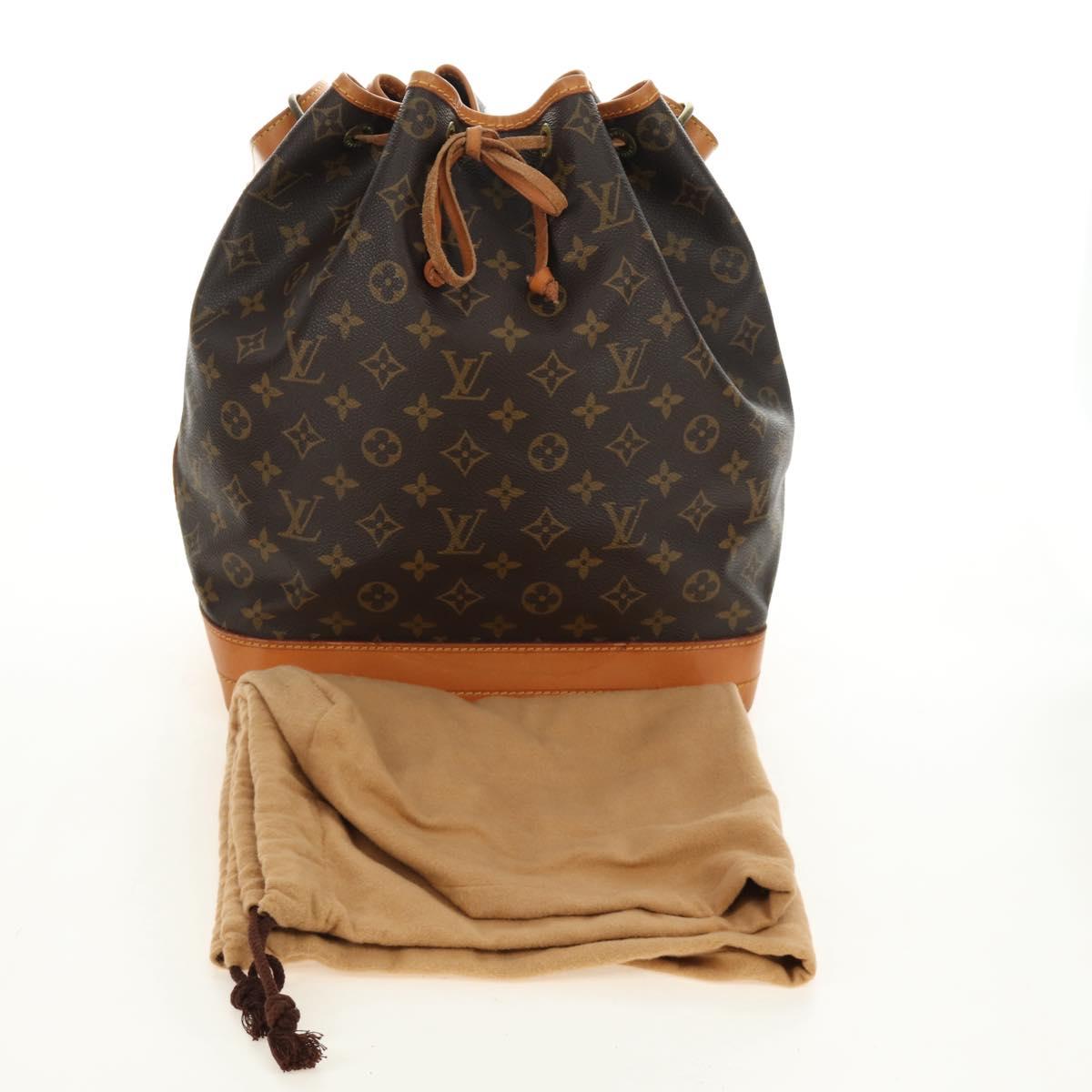 LOUIS VUITTON Monogram Petit Noe Shoulder Bag M42226 LV Auth 190845SAV