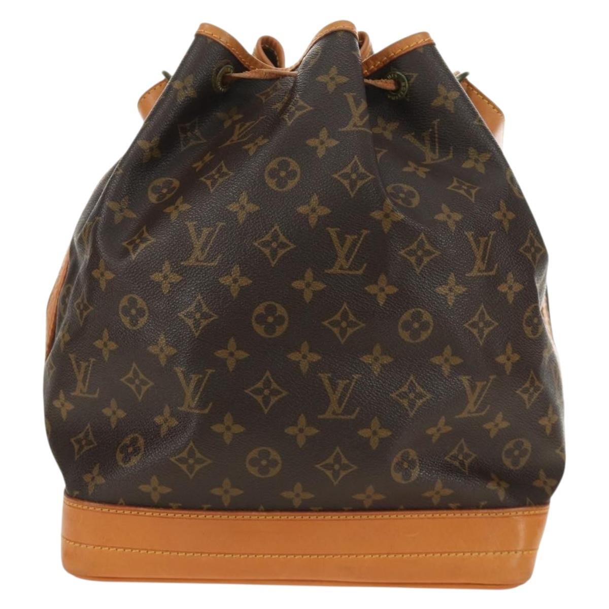 LOUIS VUITTON Monogram Petit Noe Shoulder Bag M42226 LV Auth 190845SAV