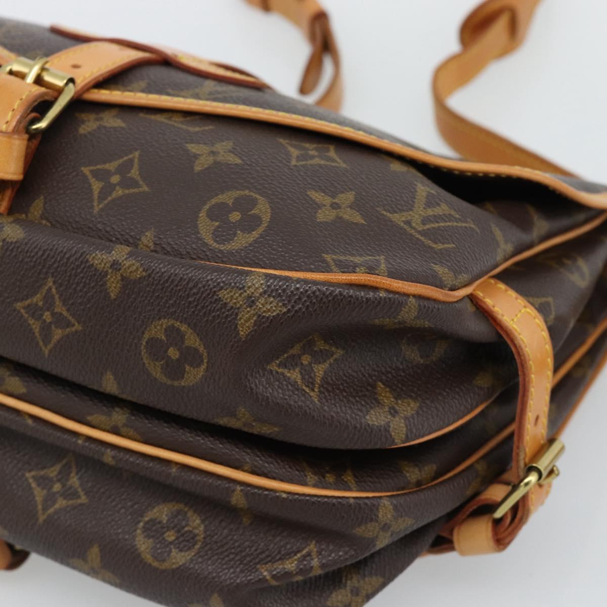 LOUIS VUITTON Monogram Saumur 30 Shoulder Bag M42256 LV Auth 190846V