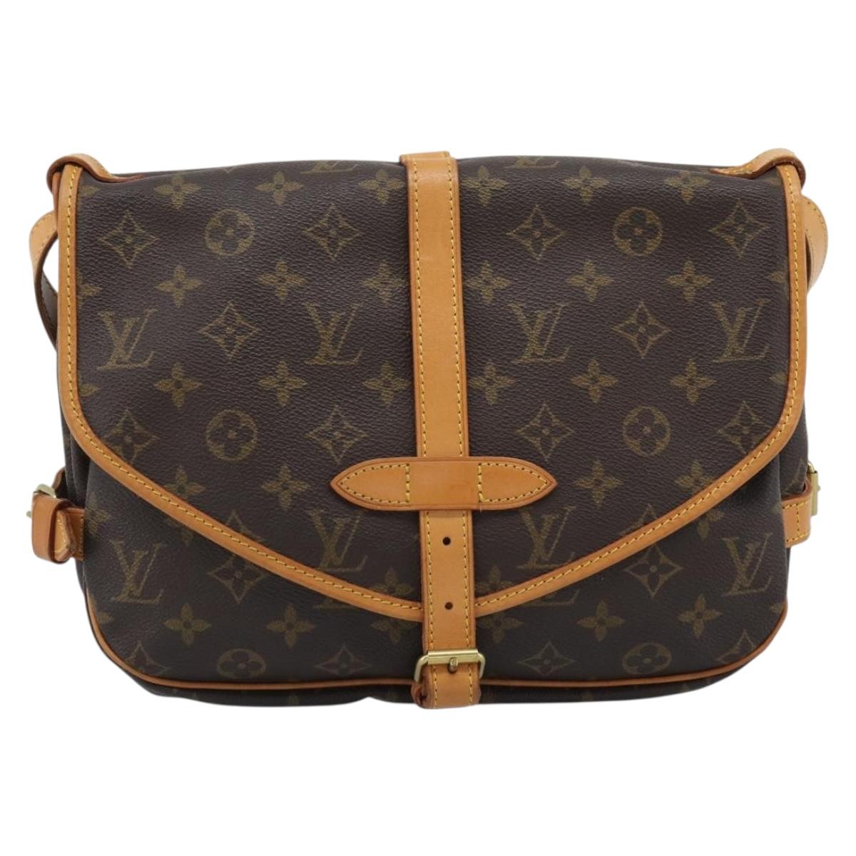 LOUIS VUITTON Monogram Saumur 30 Shoulder Bag M42256 LV Auth 190846V