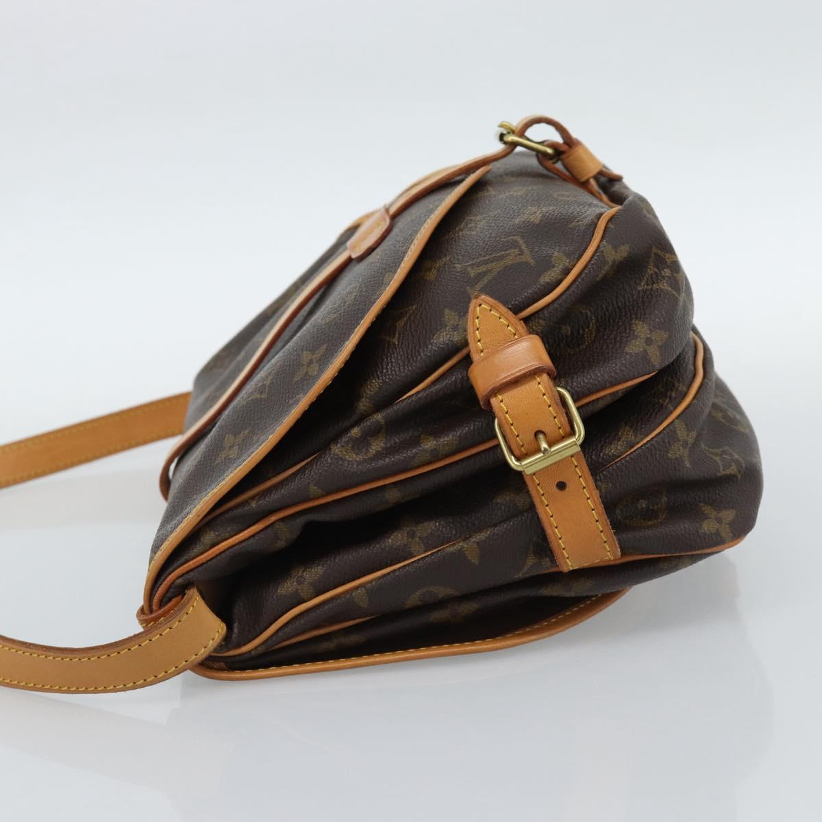 LOUIS VUITTON Monogram Saumur 30 Shoulder Bag M42256 LV Auth 190846V