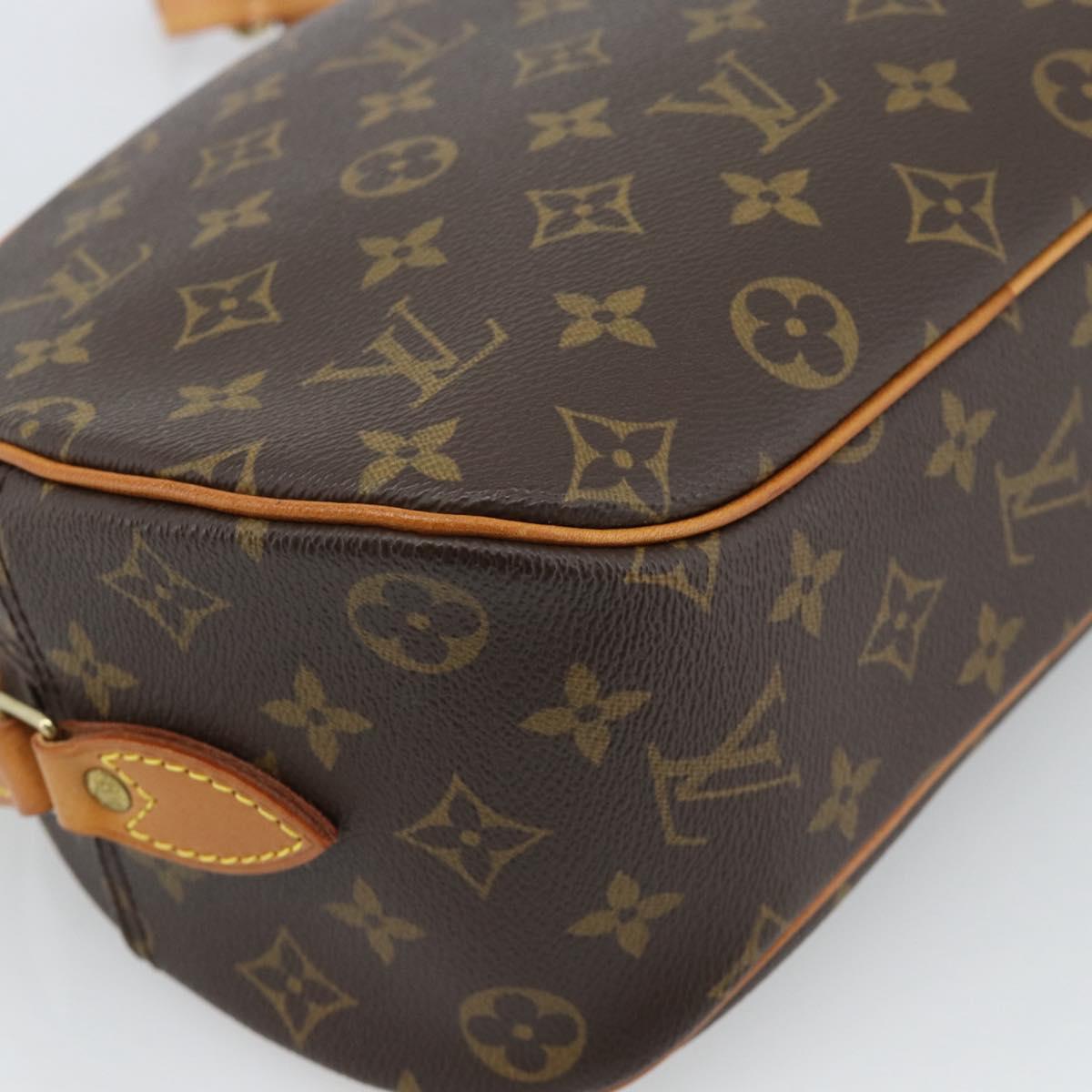 LOUIS VUITTON Monogram Blois Shoulder Bag M51221 LV Auth 190896
