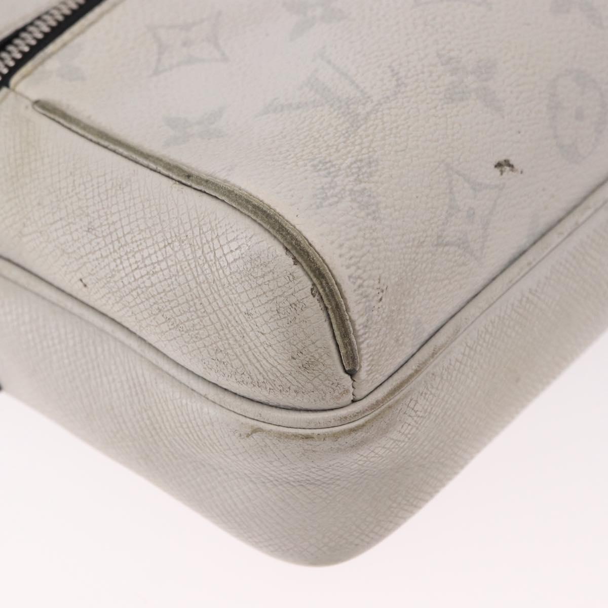 LOUIS VUITTON Tiger Lama Monogram Alpha Messenger Bag White M31069 Auth 190942