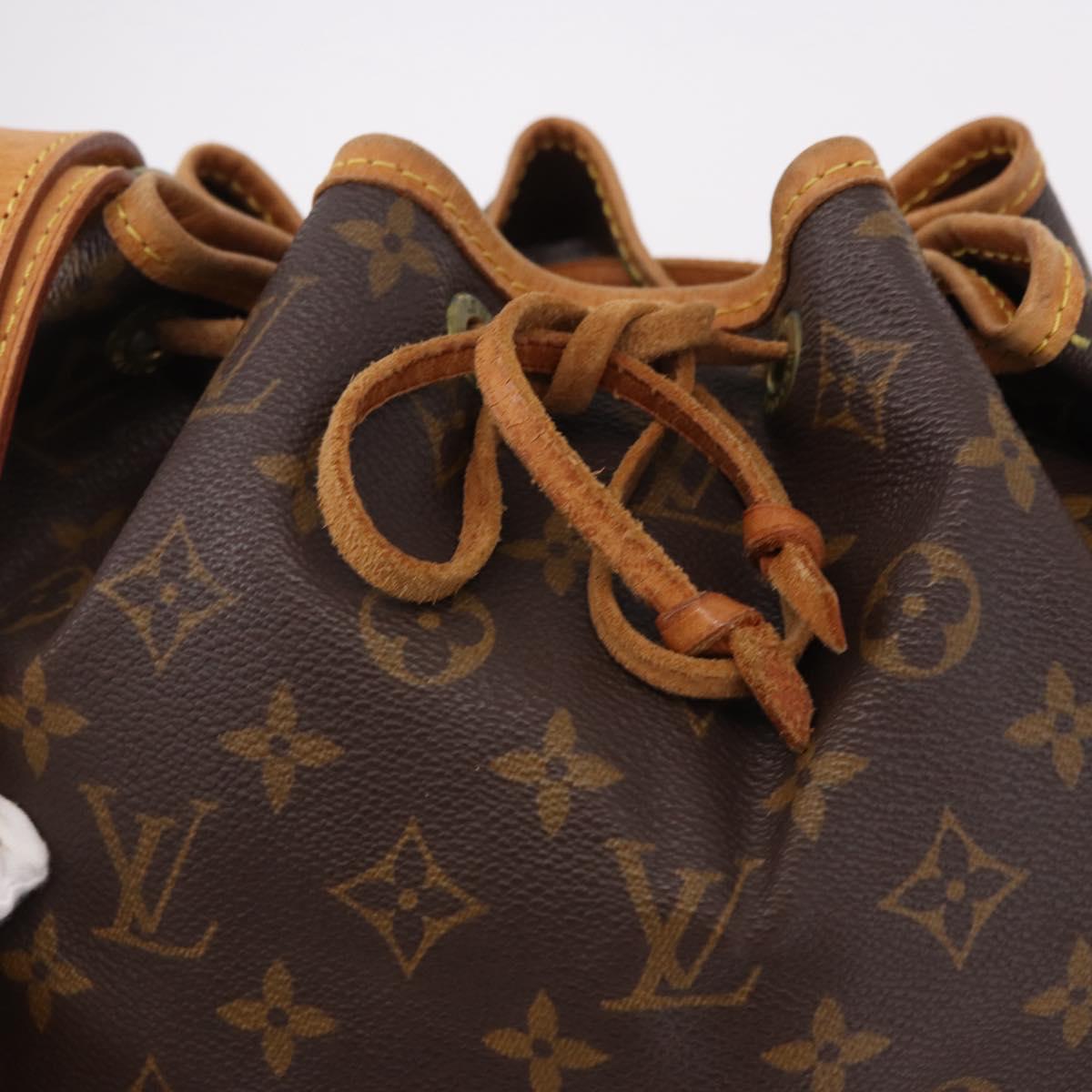 LOUIS VUITTON Monogram Petit Noe Shoulder Bag M42226 LV Auth 190949A