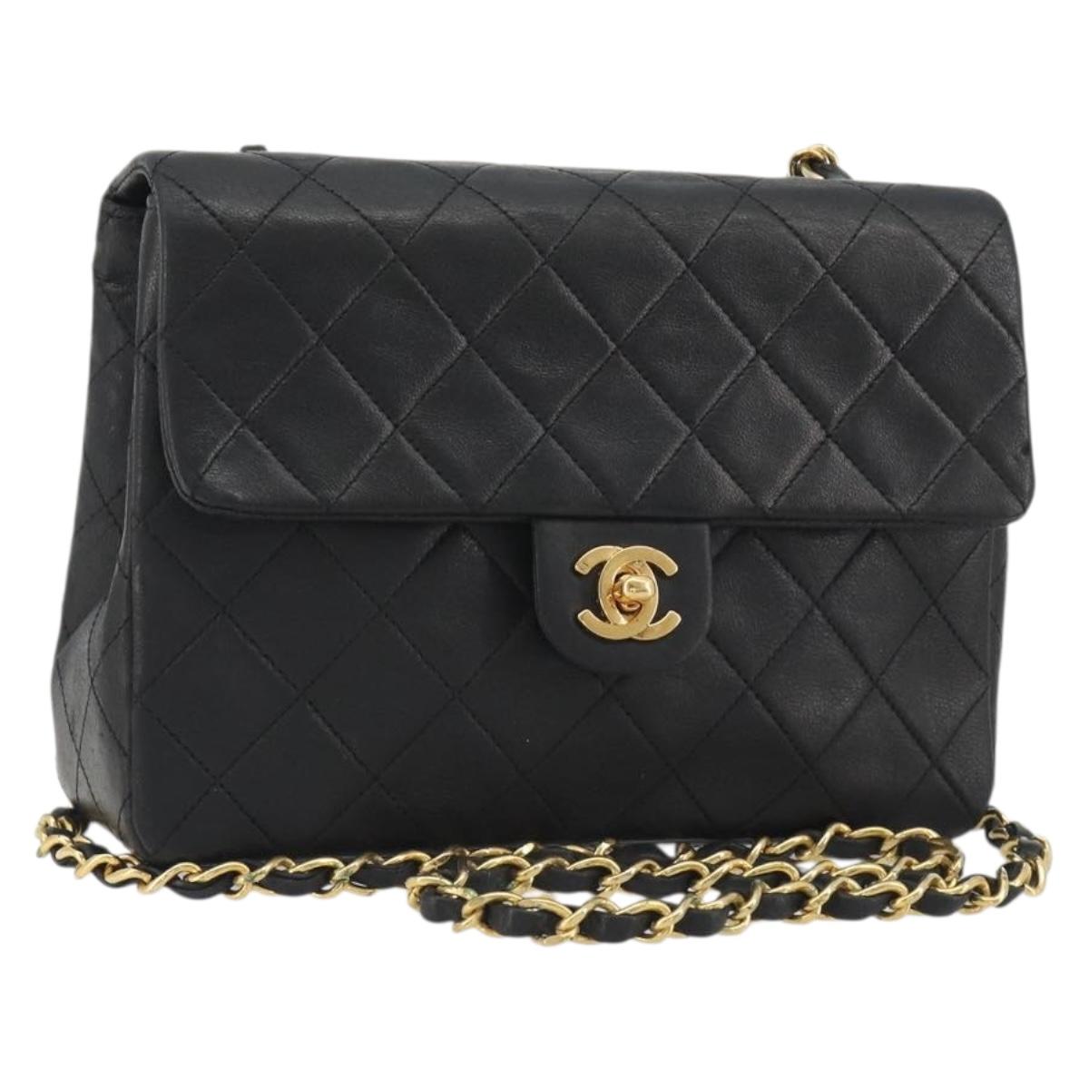 CHANEL Matelasse 20 Chain Shoulder Bag Lamb Skin Black Gold CC Auth 190950SAM