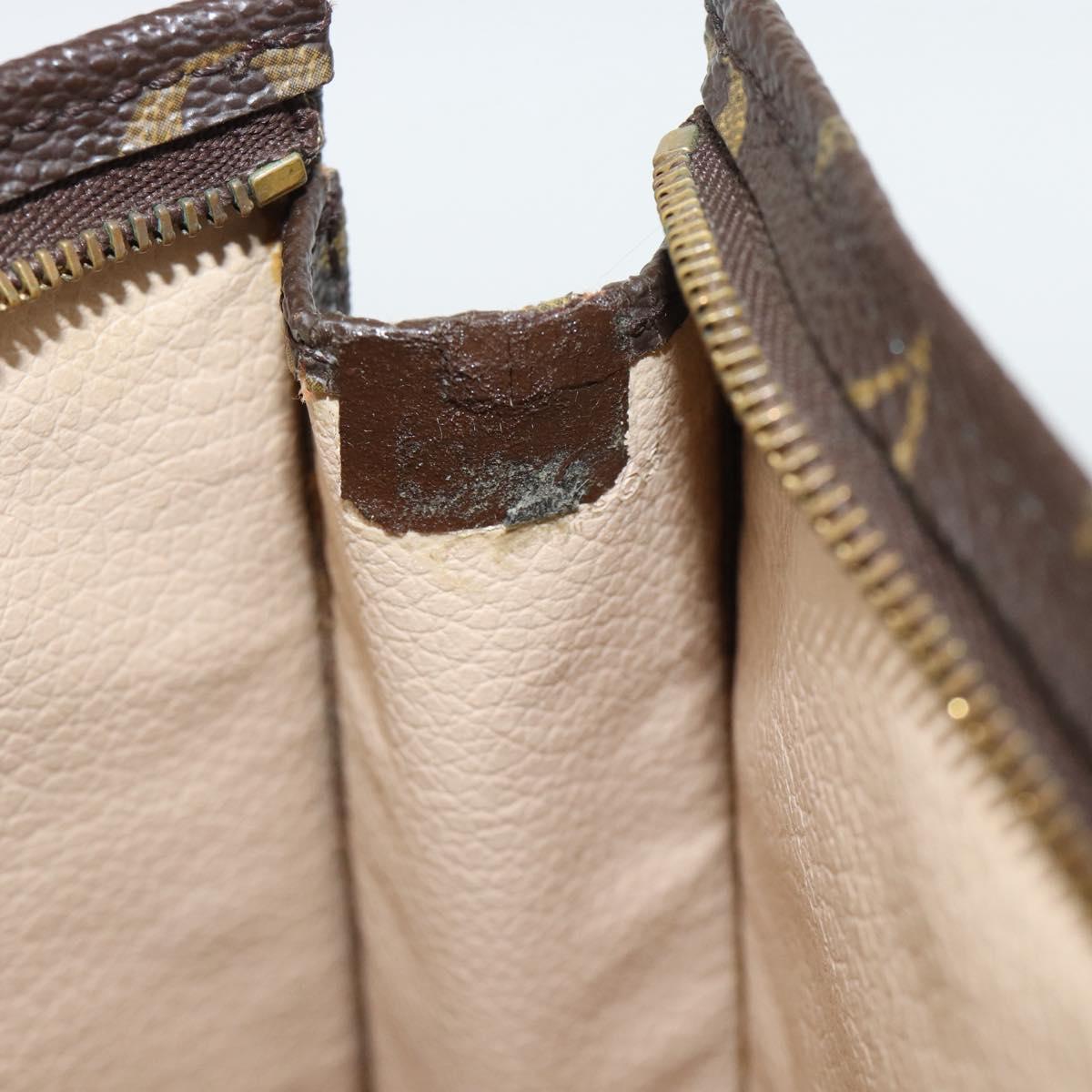 LOUIS VUITTON Monogram Poche Toilette 26 Pouch M47542 LV Auth 190978