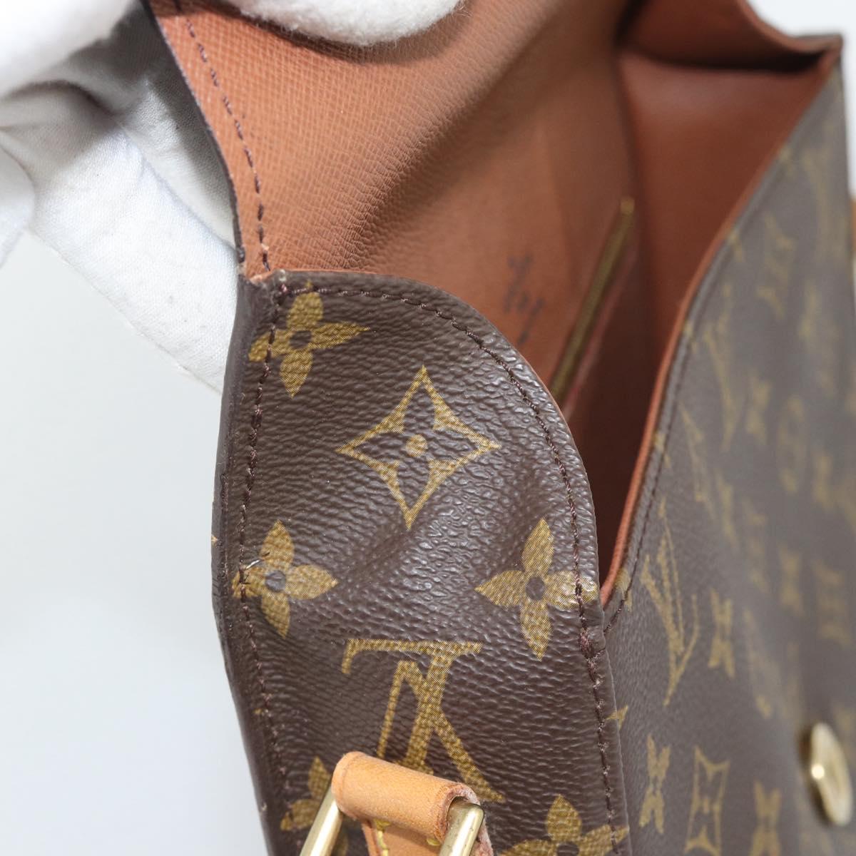 LOUIS VUITTON Monogram Saint Cloud GM Shoulder Bag M51242 LV Auth 190992