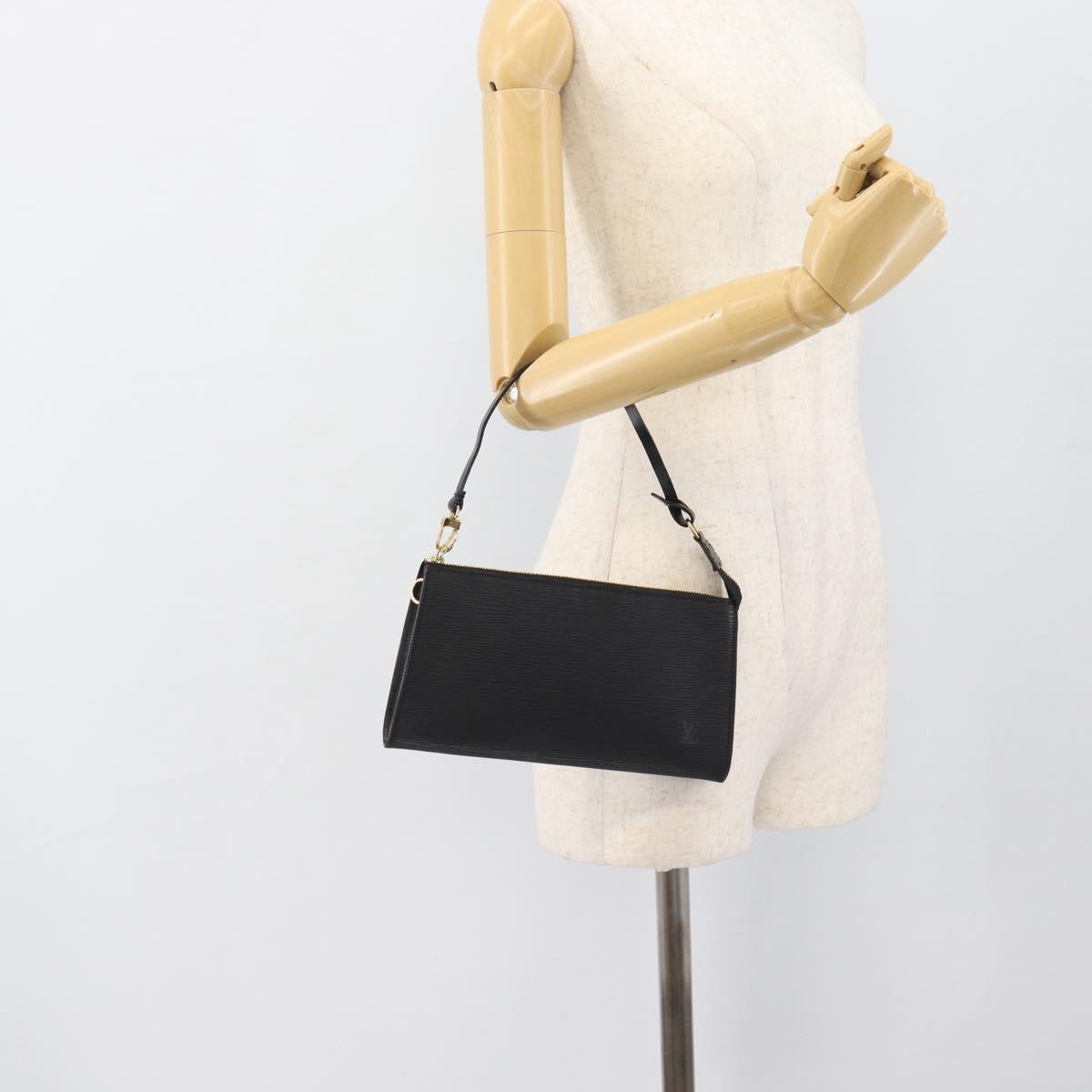 LOUIS VUITTON Epi Pochette Accessoires Pouch Black M52982 LV Auth 190993A