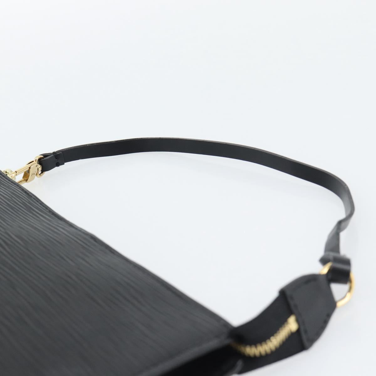 LOUIS VUITTON Epi Pochette Accessoires Pouch Black M52982 LV Auth 190993A