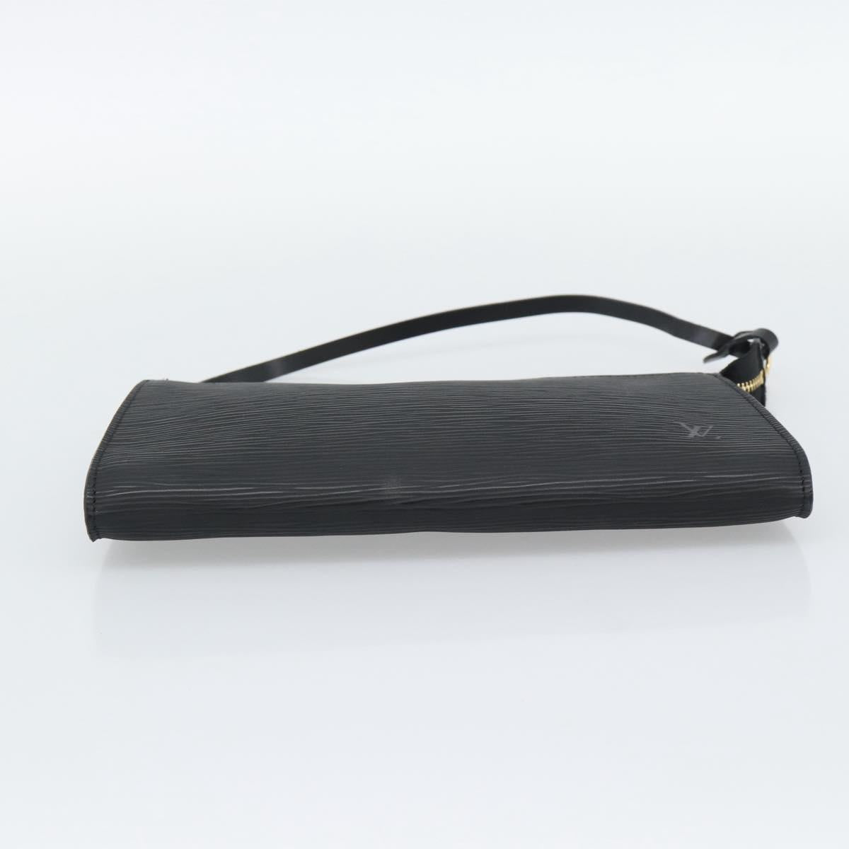 LOUIS VUITTON Epi Pochette Accessoires Pouch Black M52982 LV Auth 190993A