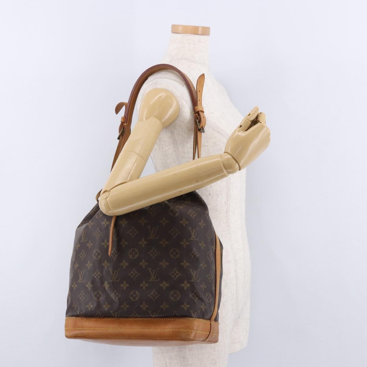 LOUIS VUITTON Monogram Noe Shoulder Bag M42224 LV Auth 191074A
