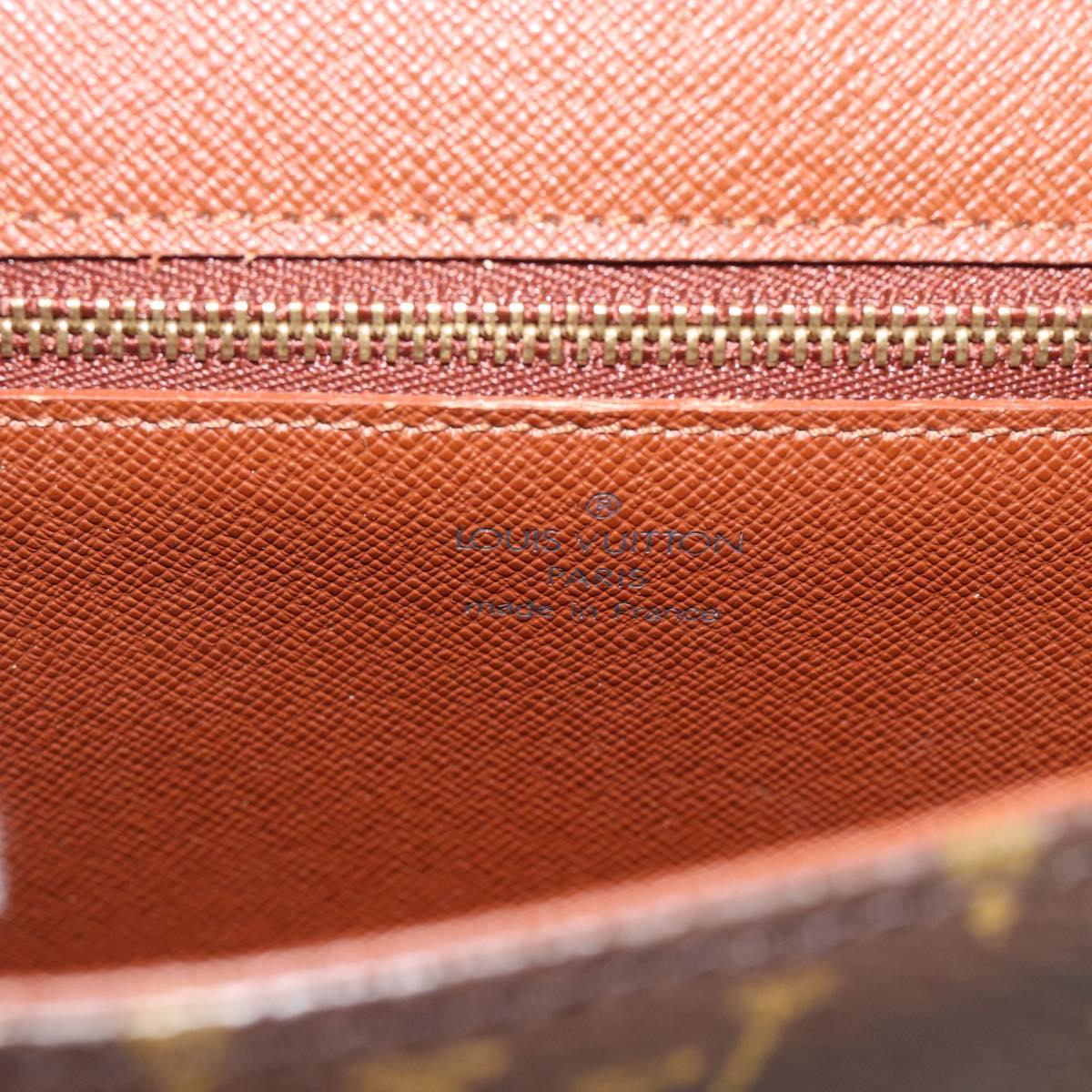 LOUIS VUITTON Monogram Saint Cloud GM Shoulder Bag M51242 LV Auth 191129V