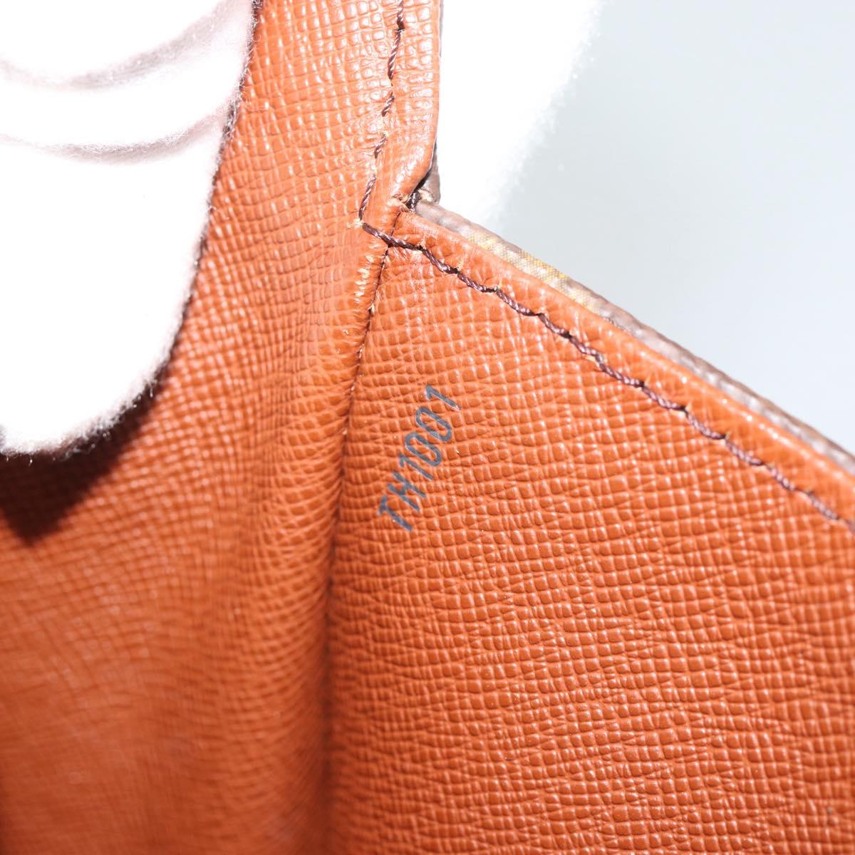 LOUIS VUITTON Monogram Saint Cloud GM Shoulder Bag M51242 LV Auth 191129V