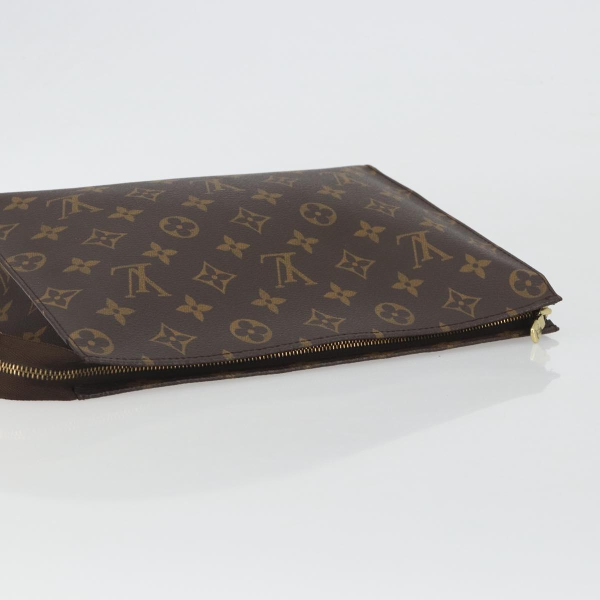 LOUIS VUITTON Monogram Poche Toilette 26 Pouch M47542 LV Auth 191134