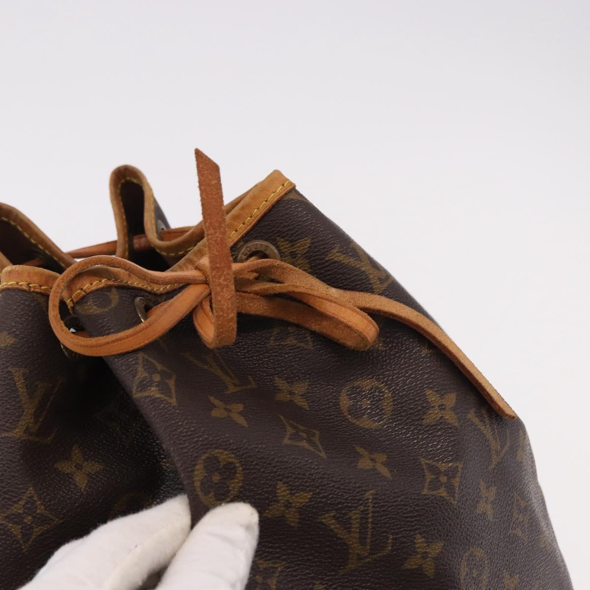 LOUIS VUITTON Monogram Noe Shoulder Bag M42224 LV Auth 191319