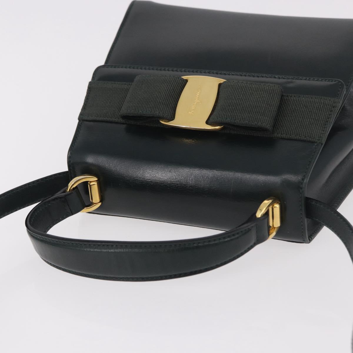 Salvatore Ferragamo Vala Hand Bag Leather 2way Green Gold Auth 191369A