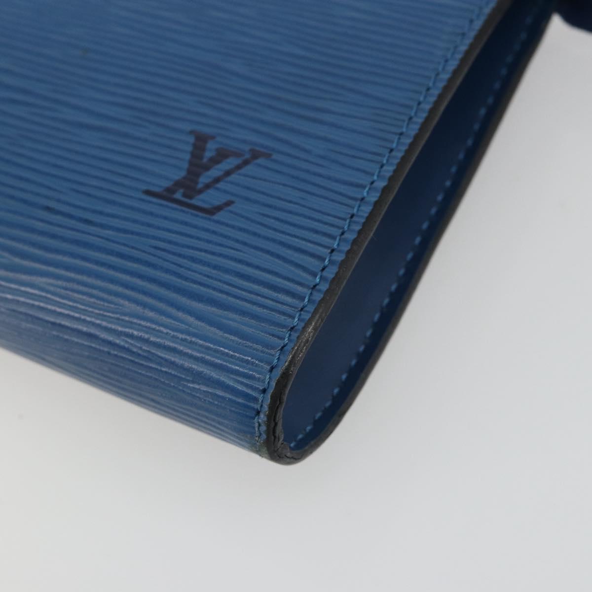 LOUIS VUITTON Epi Pochette Accessoires Pouch Blue M52985 LV Auth 191372