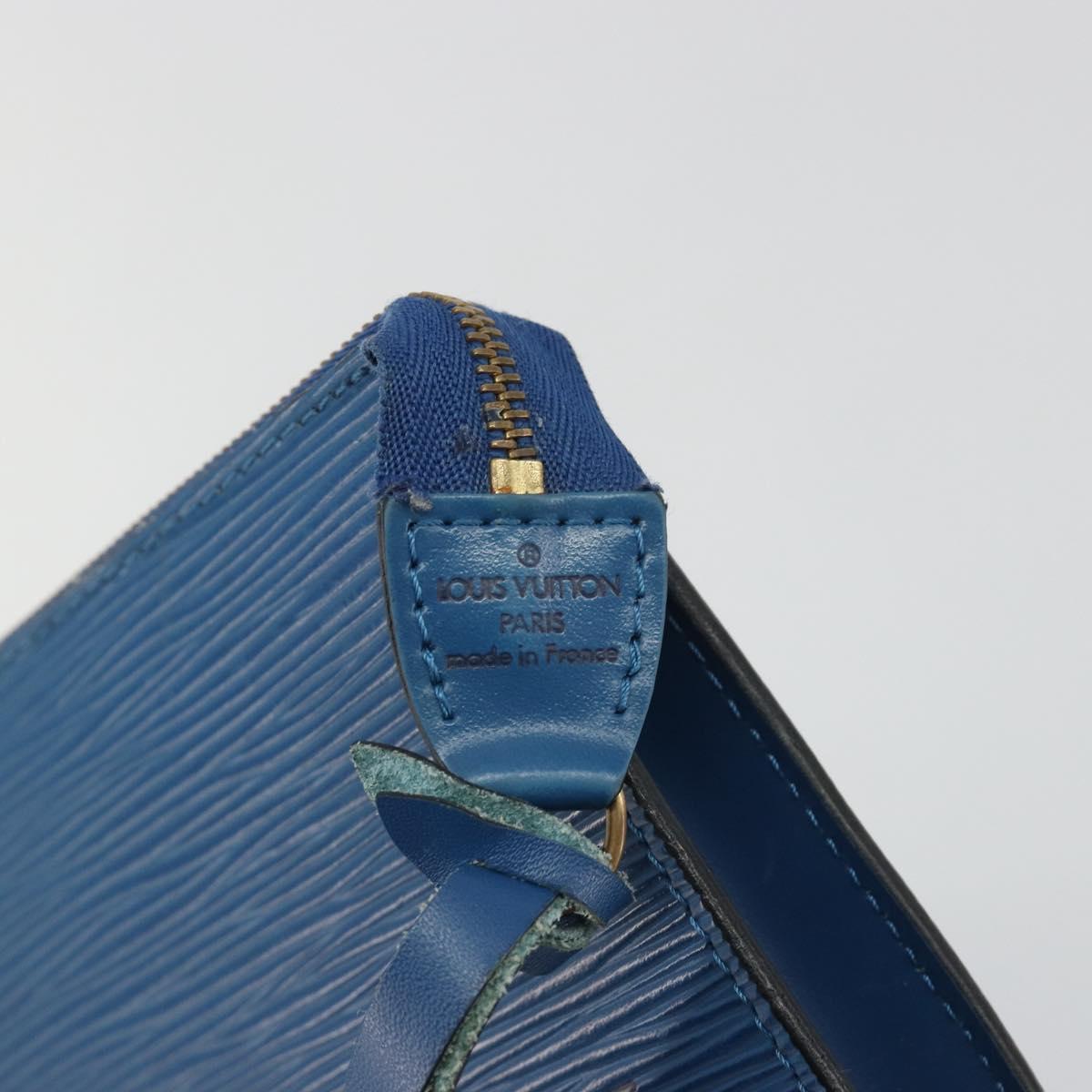 LOUIS VUITTON Epi Pochette Accessoires Pouch Blue M52985 LV Auth 191372