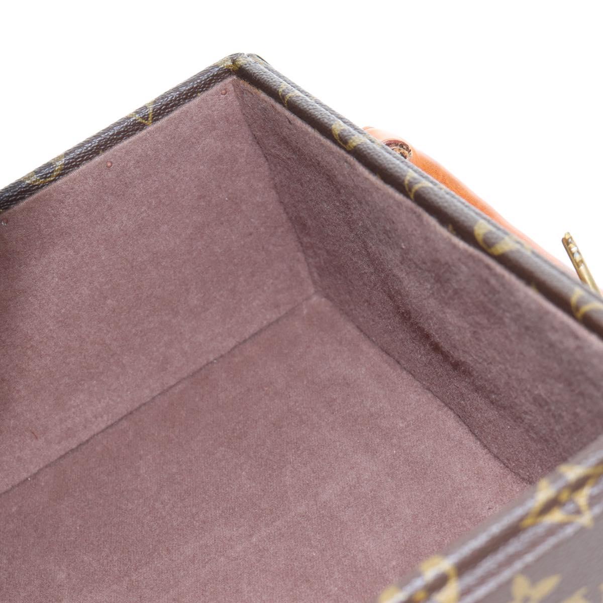 LOUIS VUITTON Monogram Tabor 26 Trunk M47114 LV Auth 191463SV