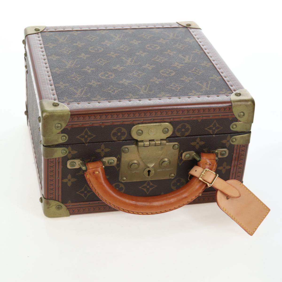 LOUIS VUITTON Monogram Tabor 26 Trunk M47114 LV Auth 191463SV