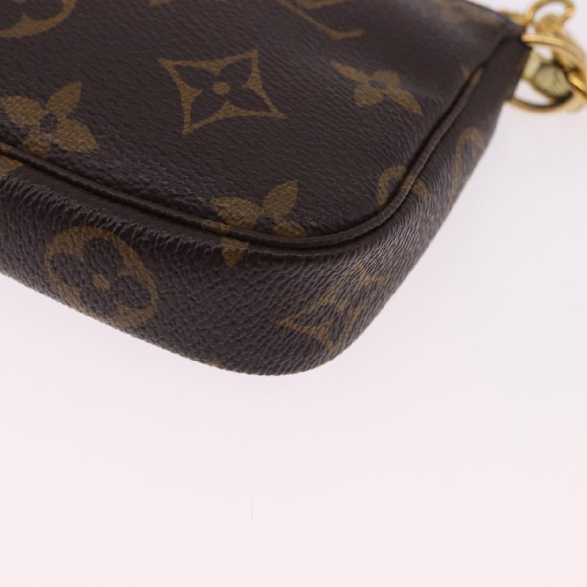 LOUIS VUITTON Vivienne Mini Pochette Accessoires Pouch M68489 Auth 191475SM