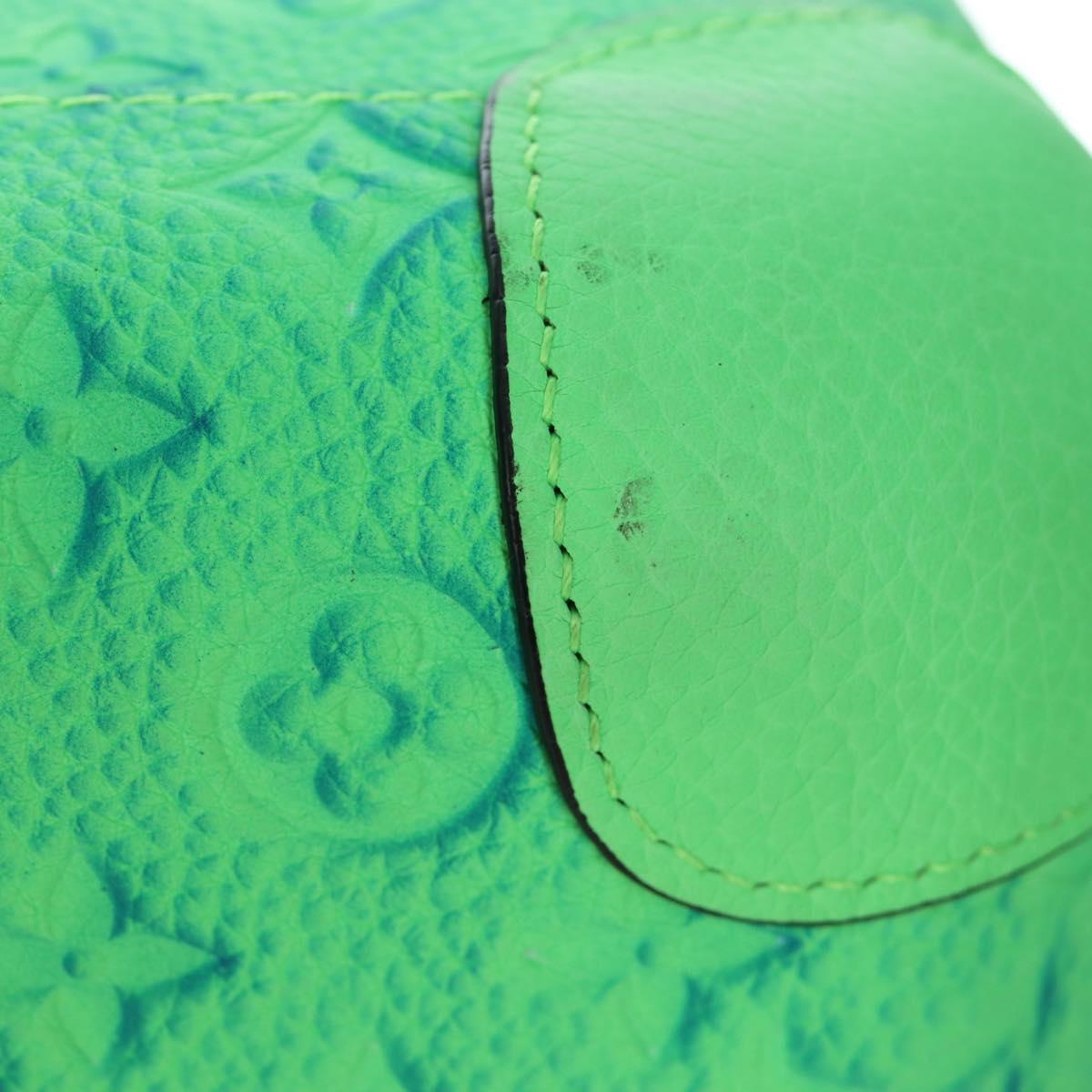 LOUIS VUITTON Taurillon Clemence Illusion Horizon 50 Suitcase Auth 191482SM