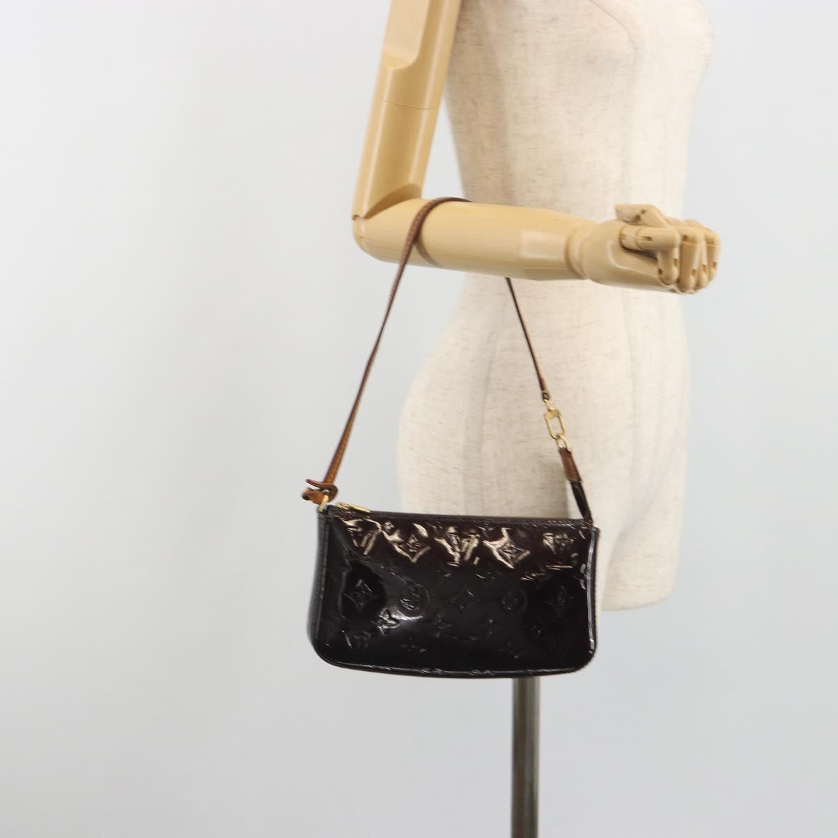 LOUIS VUITTON Monogram Vernis Pochette Pouch Amarante M91576 LV Auth 191524