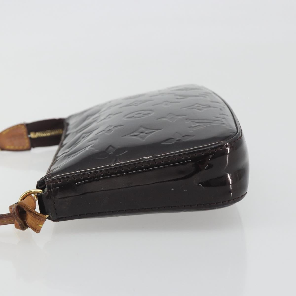 LOUIS VUITTON Monogram Vernis Pochette Pouch Amarante M91576 LV Auth 191524