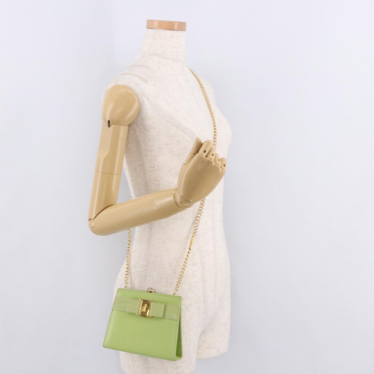 Salvatore Ferragamo Vala Chain Shoulder Bag Leather Green Gold Auth 191552A