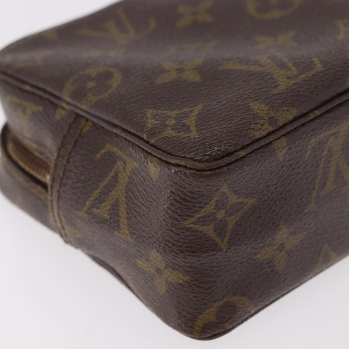 LOUIS VUITTON Monogram Trousse Toilette 18 Pouch M47526 LV Auth 191567