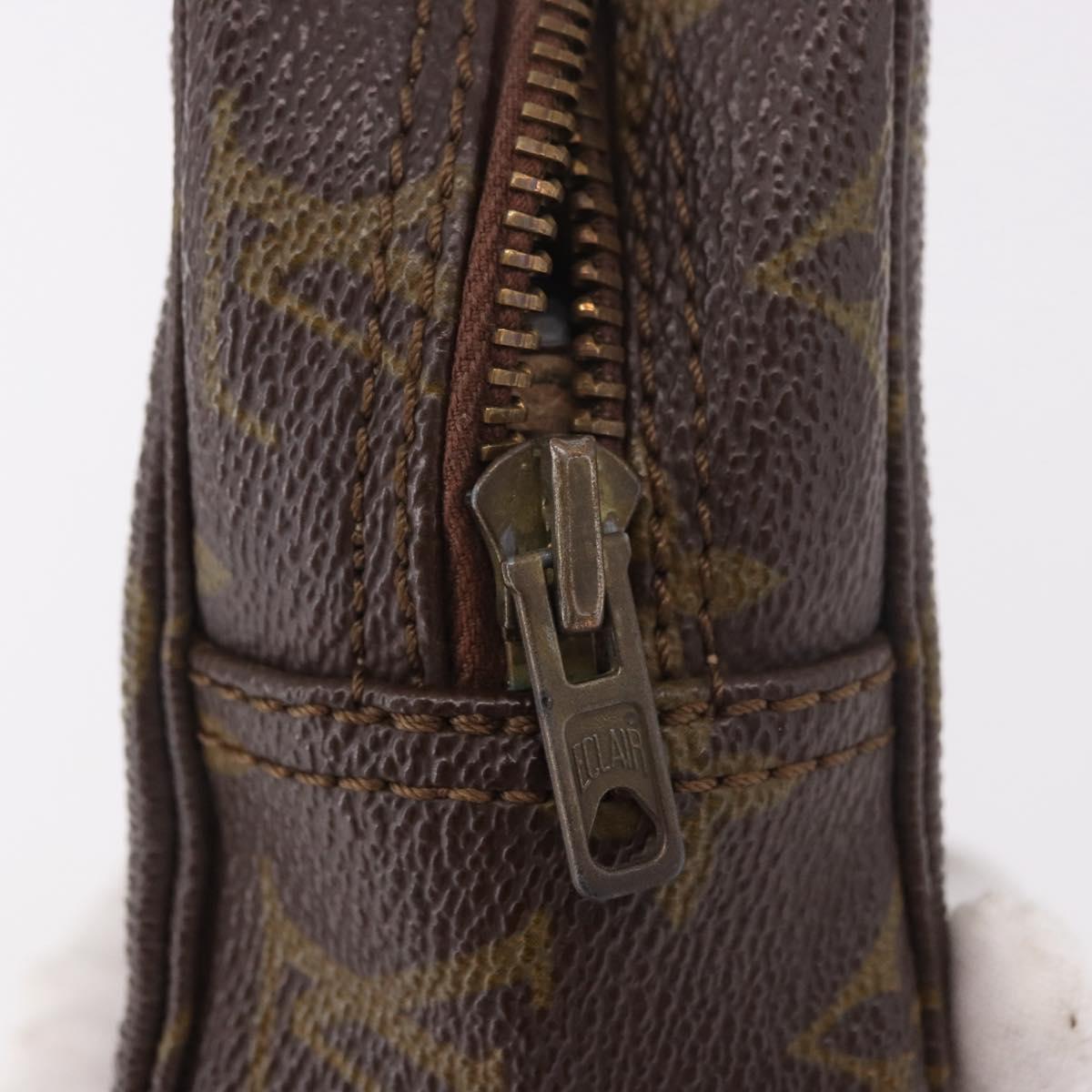 LOUIS VUITTON Monogram Trousse Toilette 18 Pouch M47526 LV Auth 191567