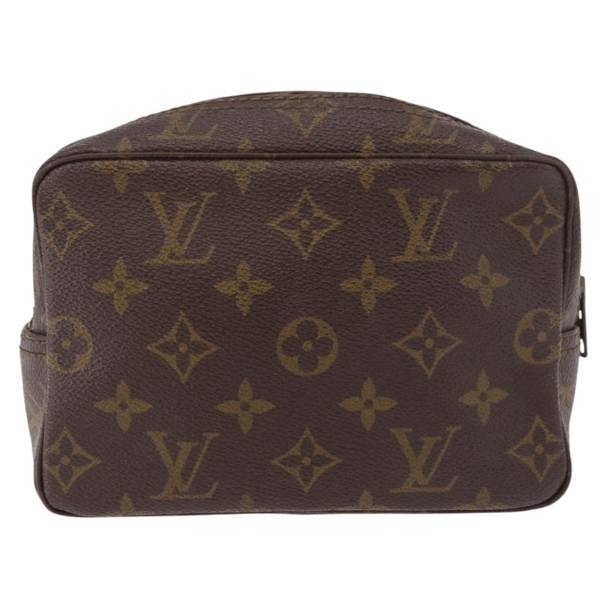 LOUIS VUITTON Monogram Trousse Toilette 18 Pouch M47526 LV Auth 191567